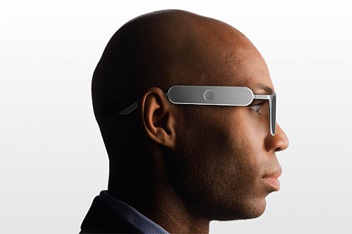 为视障人士设计的智能眼镜